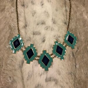 Statement necklace